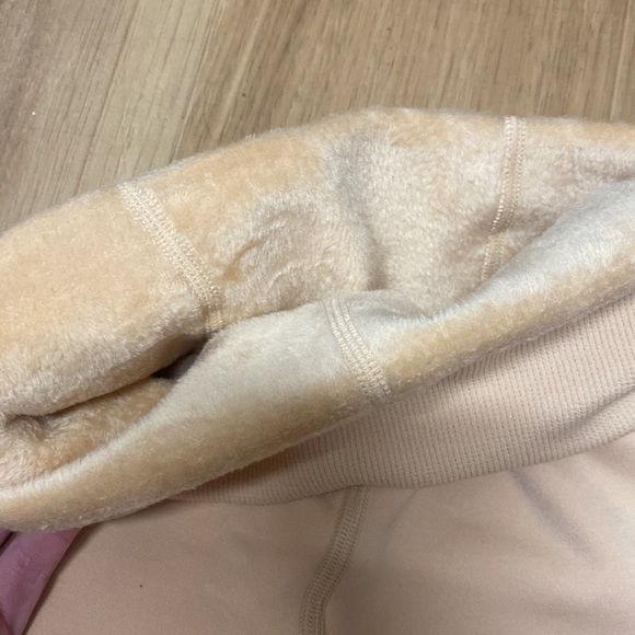 Fleece tan leggings - Picture 2 of 2